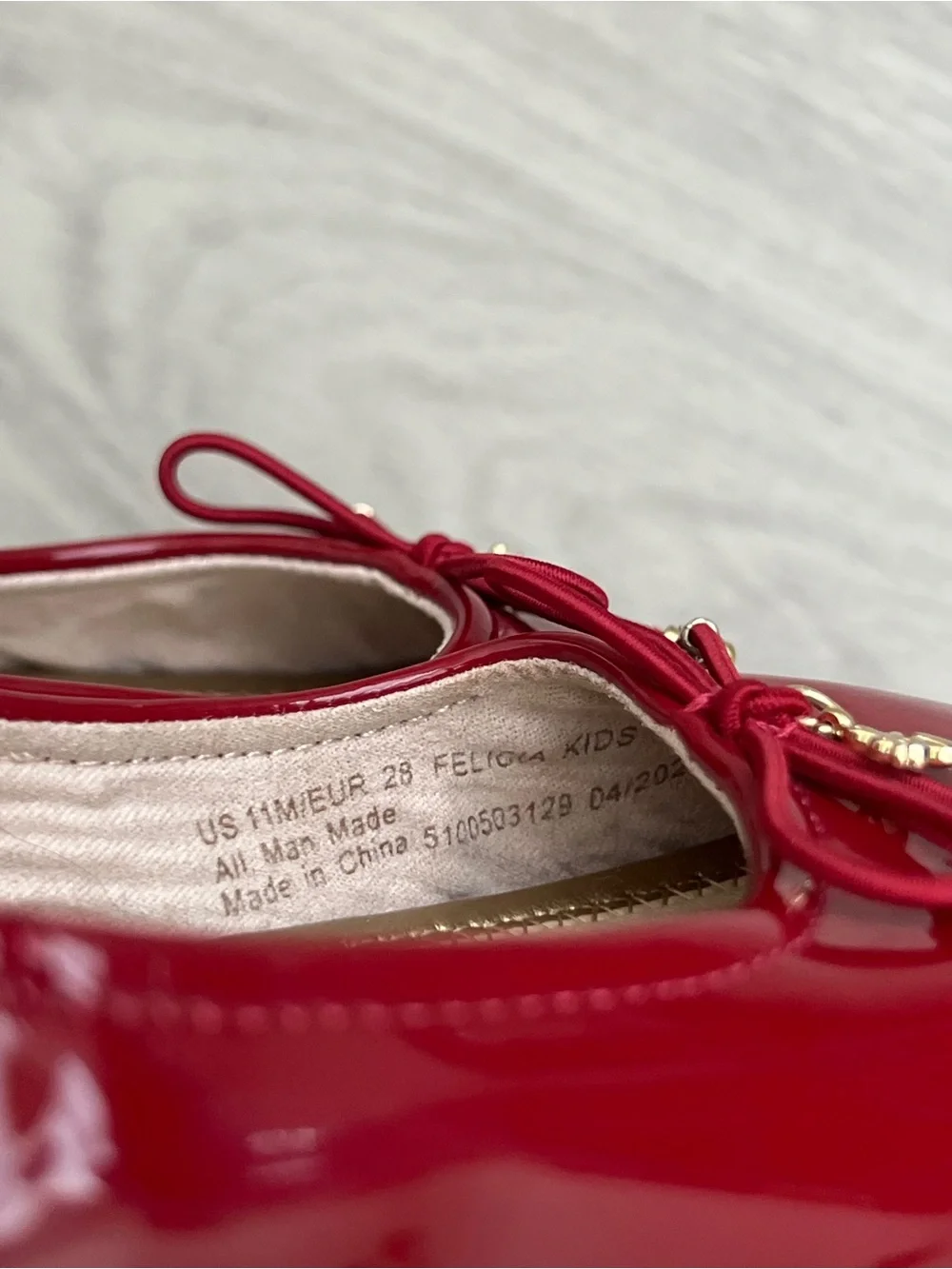 Sam Edelman Felicia Kids Red Patent Ballet Flats Bow Gold Charm Size 11